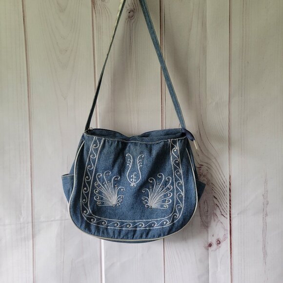 Handbags - Vintage Western Denim Jean Purse/Bag, Numerous pockets, compartments and zippers